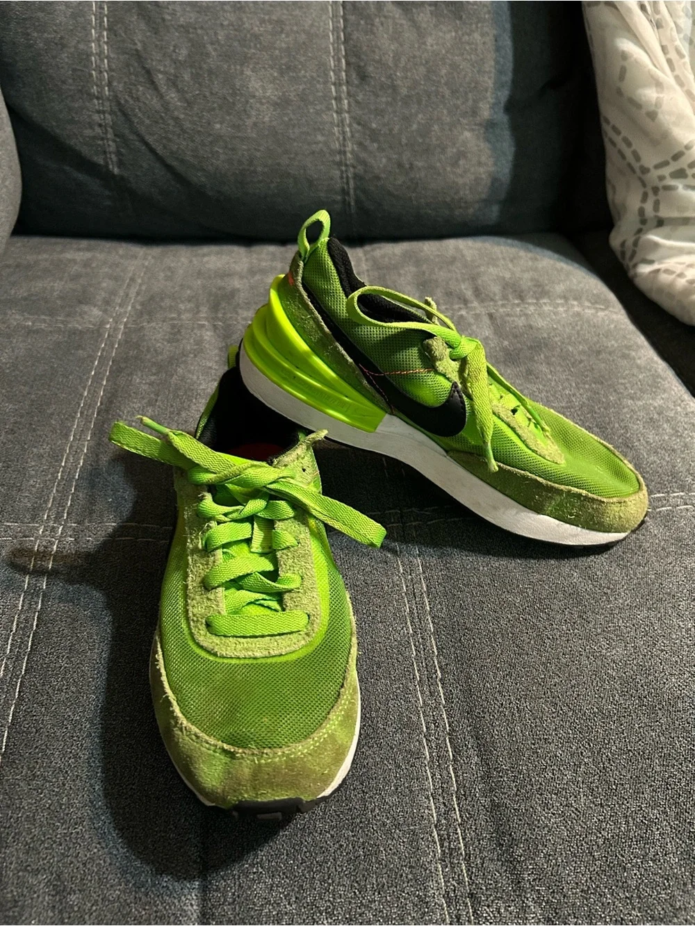 Nike Kids Neon Green Lightweight Sneakers with Black Swoosh